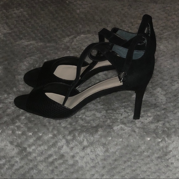 Women’s peep toe with ankle strap - Picture 3 of 4